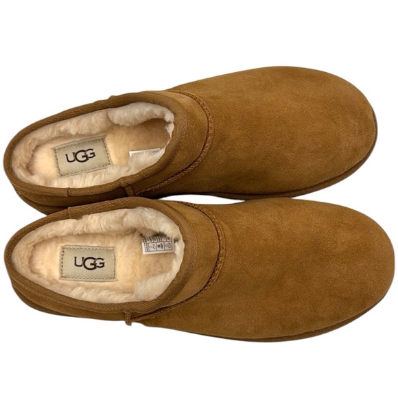 UGG Classic Slippers Size 11 - Picture 5 of 16
